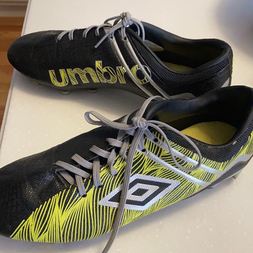 Umbro cleats